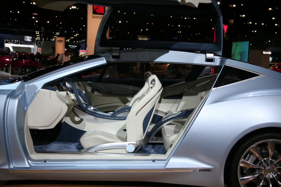  Buick Riviera Concept 2007 года  (фото 18 из 192)